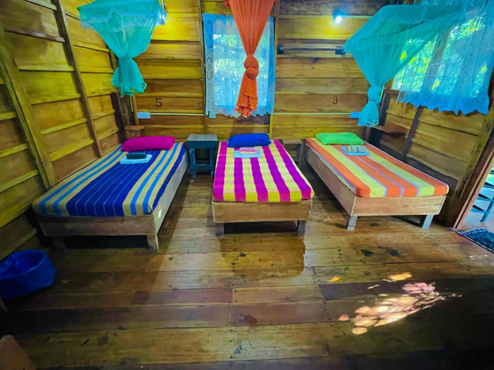Sigiriya Rastha Hostel Eksteriør billede