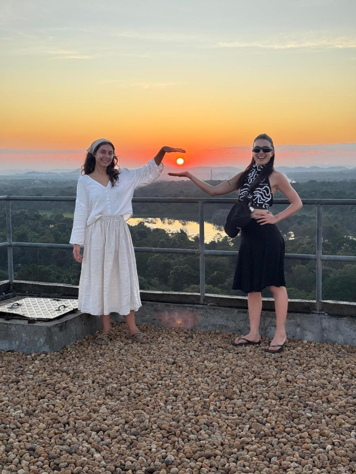 Sigiriya Rastha Hostel Eksteriør billede